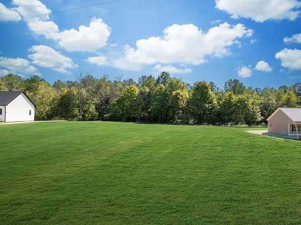 5.54 Acres of Residential Land for Sale in Charlotte, Tennessee