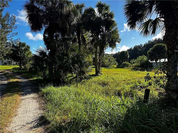 5 Acres of Land for Sale in Vero Beach, Florida