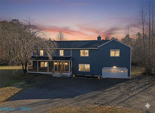 7.36 Acres of Residential Land with Home for Sale in Gloucester, Virginia