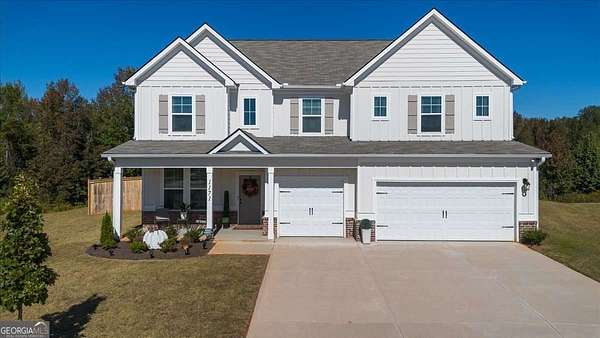 1.75 Acres of Residential Land with Home for Sale in Locust Grove, Georgia