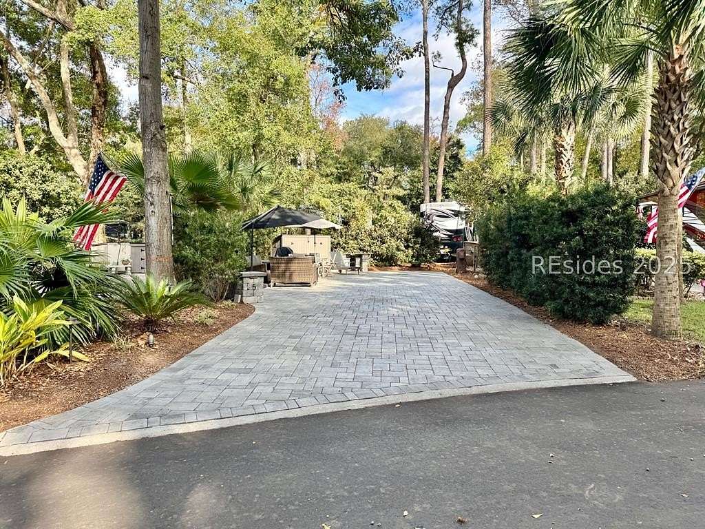 Land for Sale in Hilton Head Island, South Carolina