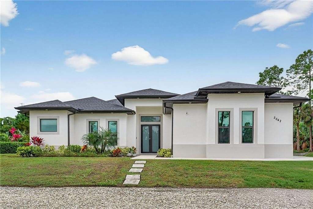 2.27 Acres of Residential Land with Home for Sale in Naples, Florida