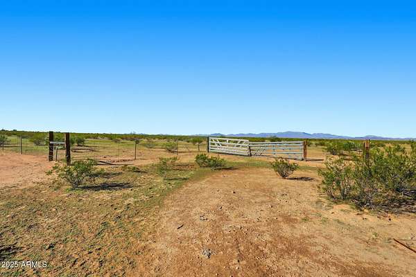 20 Acres of Agricultural Land for Sale in Tonopah, Arizona