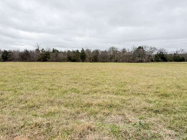 5.79 Acres of Land for Sale in Lebanon, Tennessee