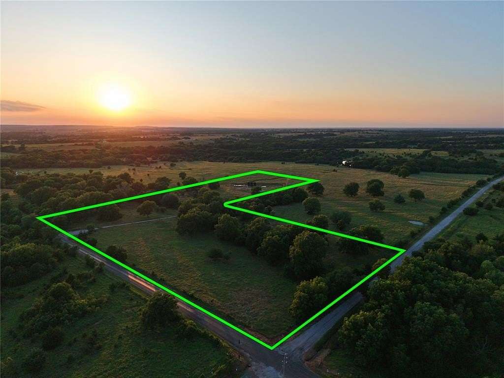 10 Acres of Residential Land for Sale in Elmore City, Oklahoma