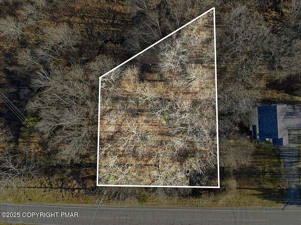 0.47 Acres of Land for Sale in Bushkill, Pennsylvania