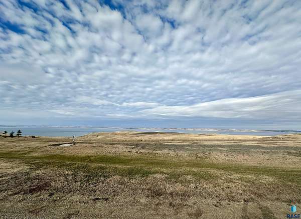 5 Acres of Residential Land for Sale in Fort Pierre, South Dakota