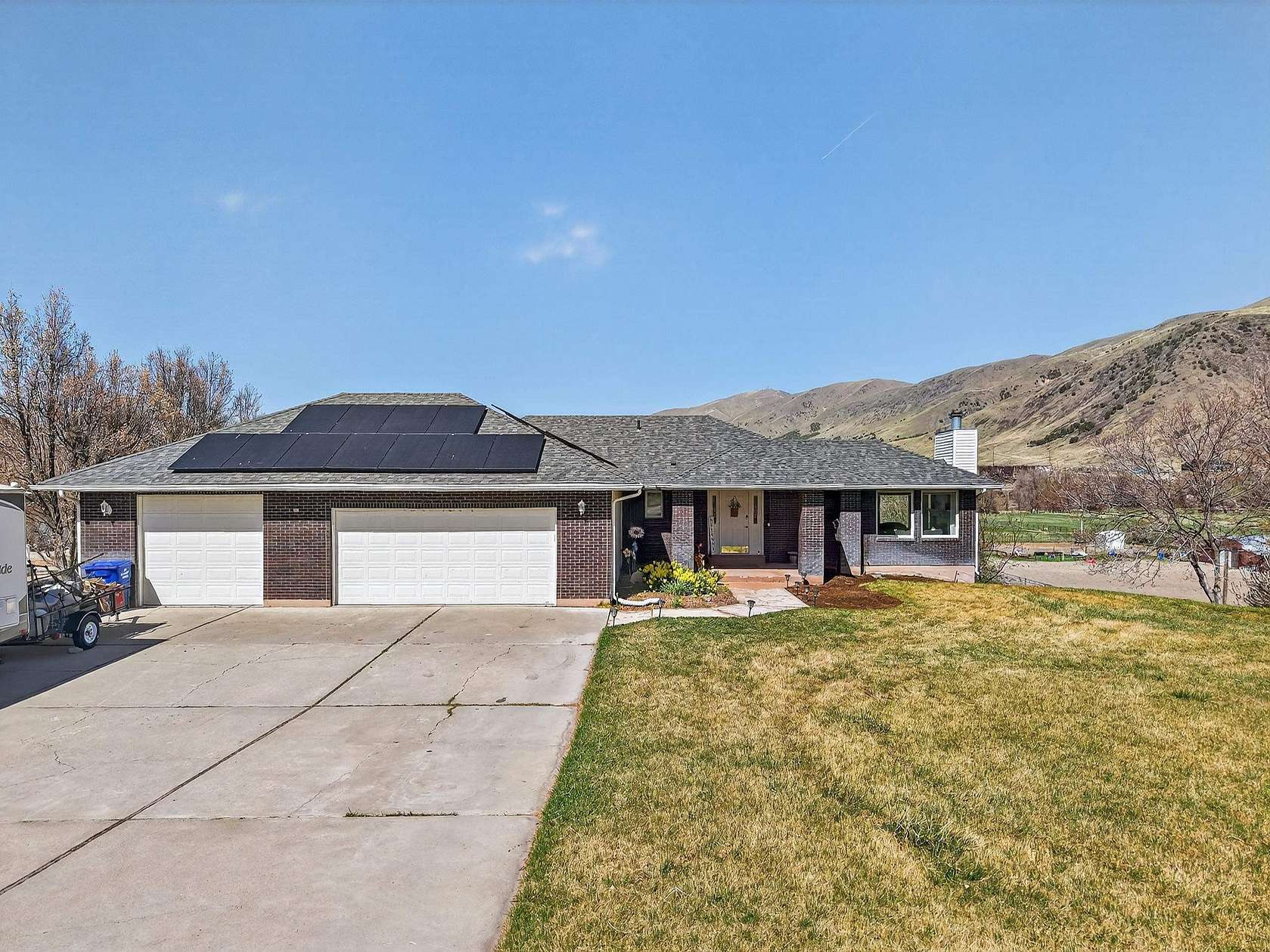 4.73 Acres of Land with Home for Sale in Pocatello, Idaho