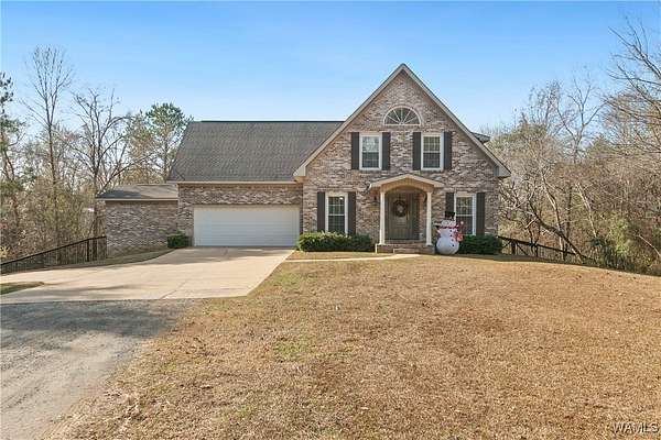 10 Acres of Residential Land with Home for Sale in Northport, Alabama