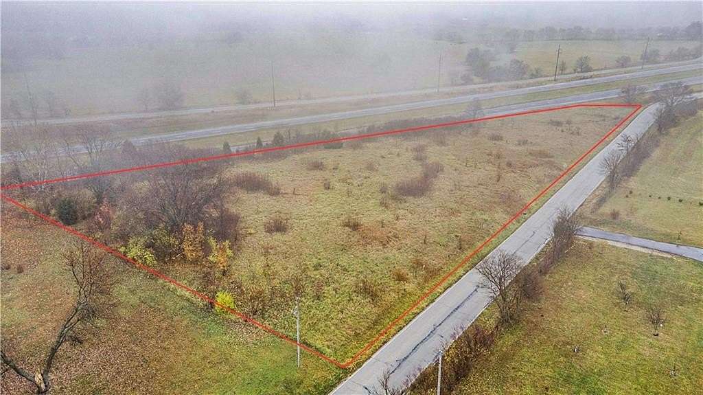 2 Acres of Residential Land for Sale in Kearney, Missouri