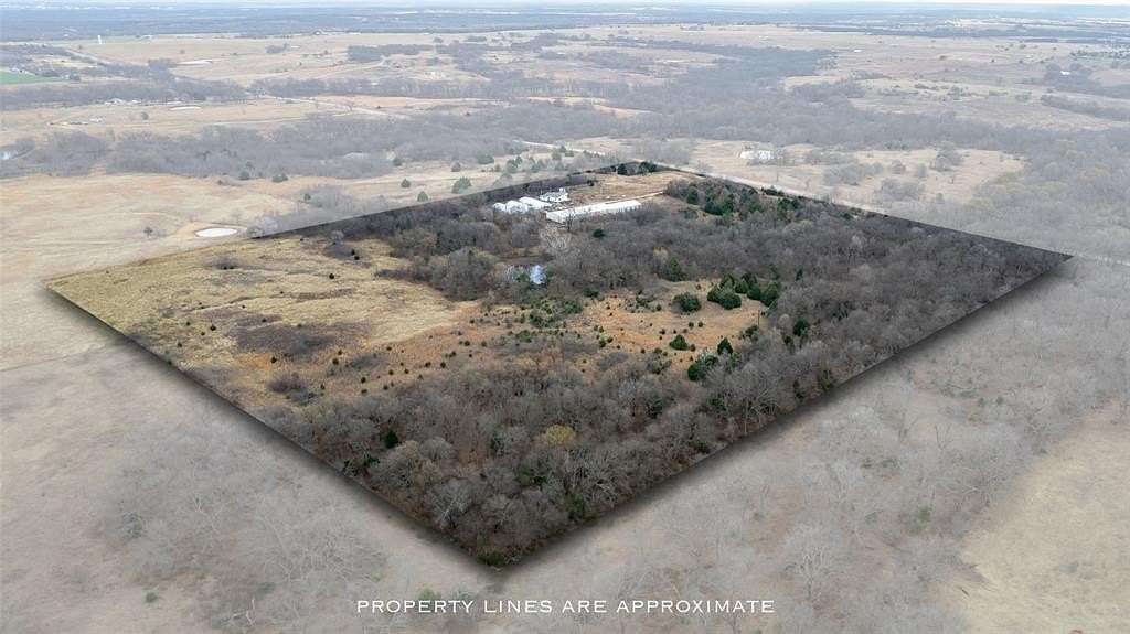 30 Acres of Land with Home for Sale in Elmore City, Oklahoma