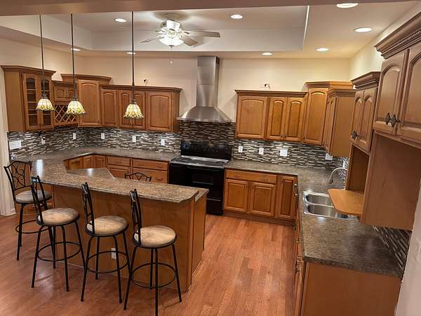 2.1 Acres of Residential Land with Home for Sale in Lebanon, Tennessee