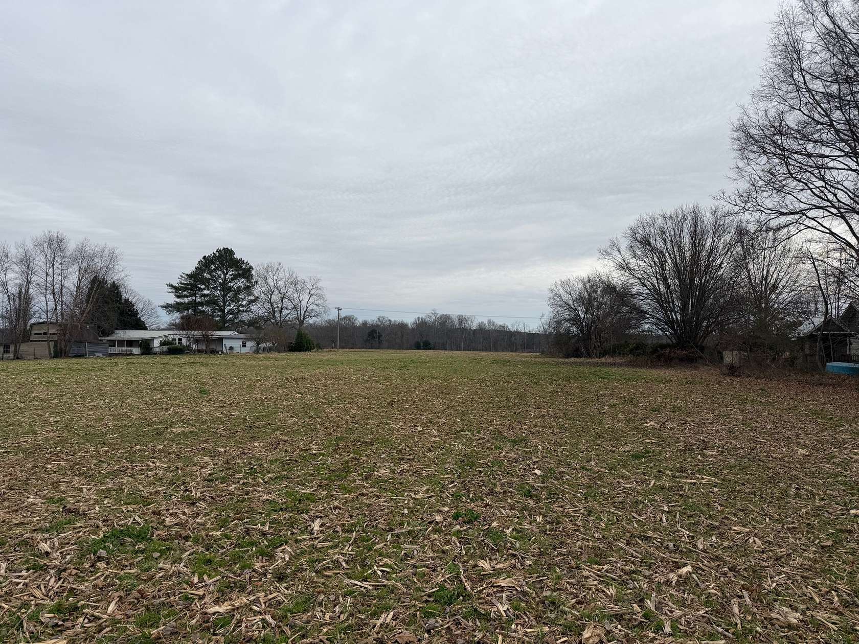 0.9 Acres of Land for Sale in Belvidere, Tennessee
