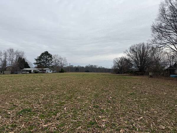 0.9 Acres of Land for Sale in Belvidere, Tennessee