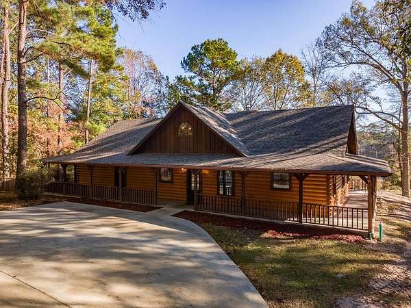 2.62 Acres of Land with Home for Sale in Huntington, Texas