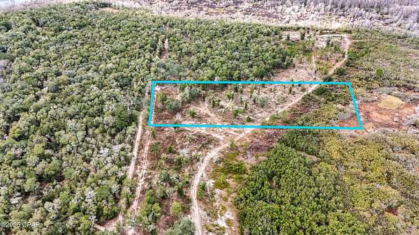 5 Acres of Residential Land for Sale in Chipley, Florida