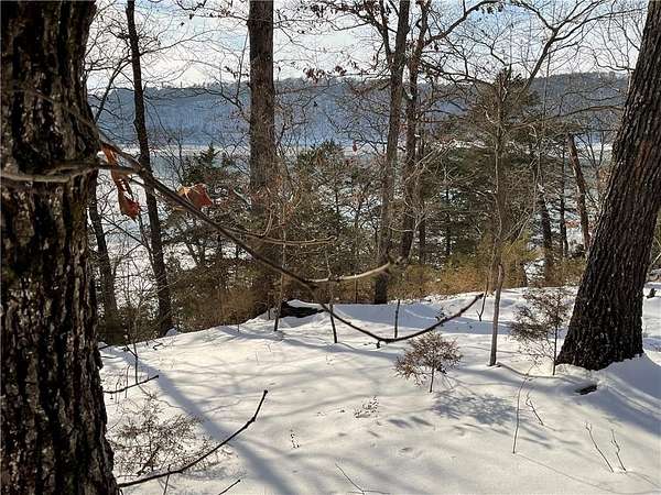 5 Acres of Residential Land for Sale in Hindsville, Arkansas