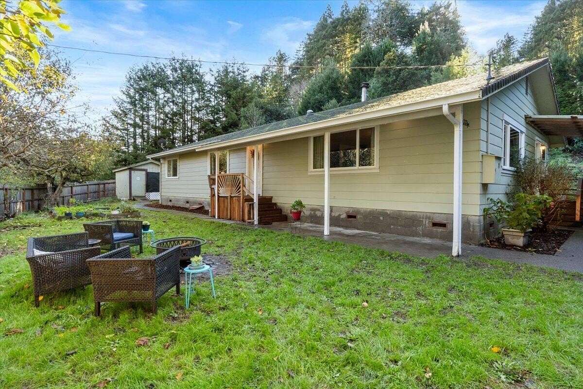 9 Acres of Residential Land with Home for Sale in Rio Dell, California