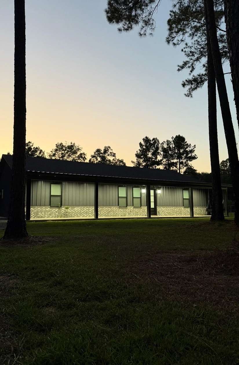 1.63 Acres of Residential Land with Home for Sale in Buna, Texas