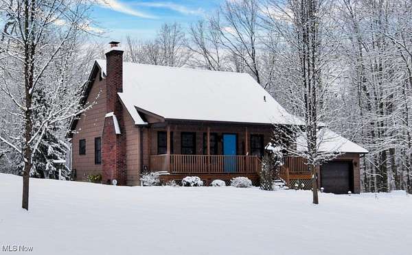 7 Acres of Residential Land with Home for Sale in Ashtabula, Ohio