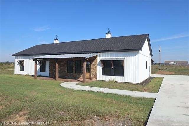 20 Acres of Land with Home for Sale in Pocola, Oklahoma