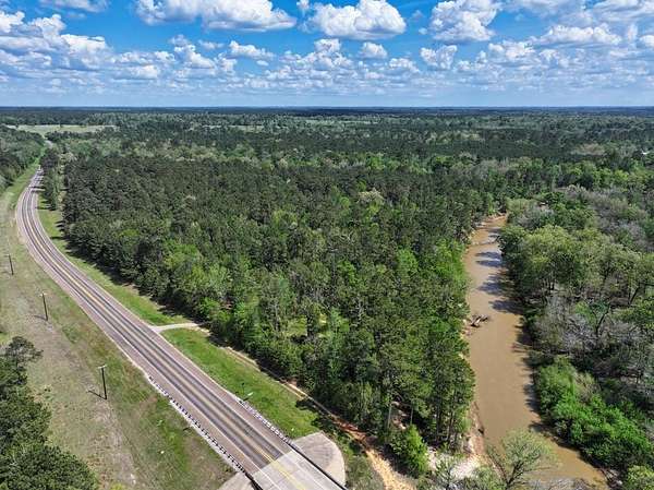 60 Acres of Land for Sale in Lufkin, Texas