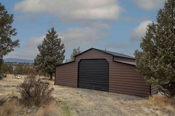 2.87 Acres of Residential Land for Sale in Culver, Oregon