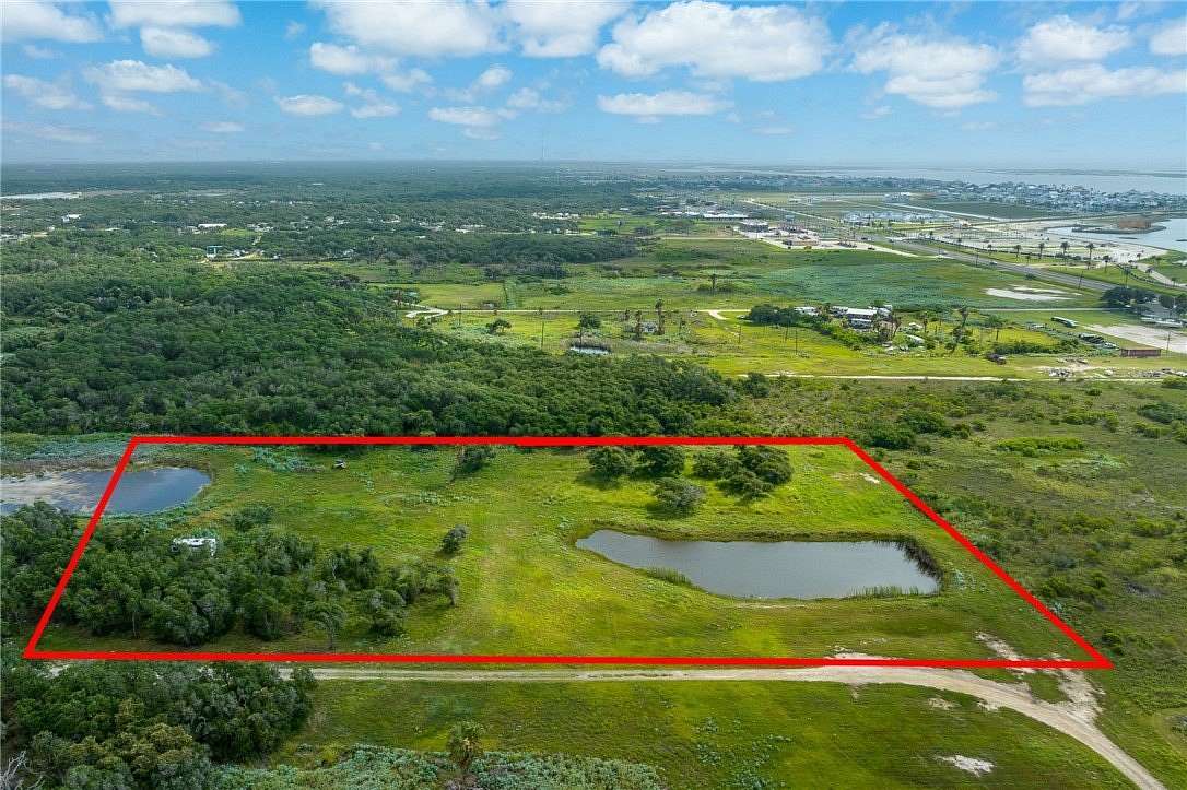 4.29 Acres of Mixed-Use Land for Sale in Aransas Pass, Texas