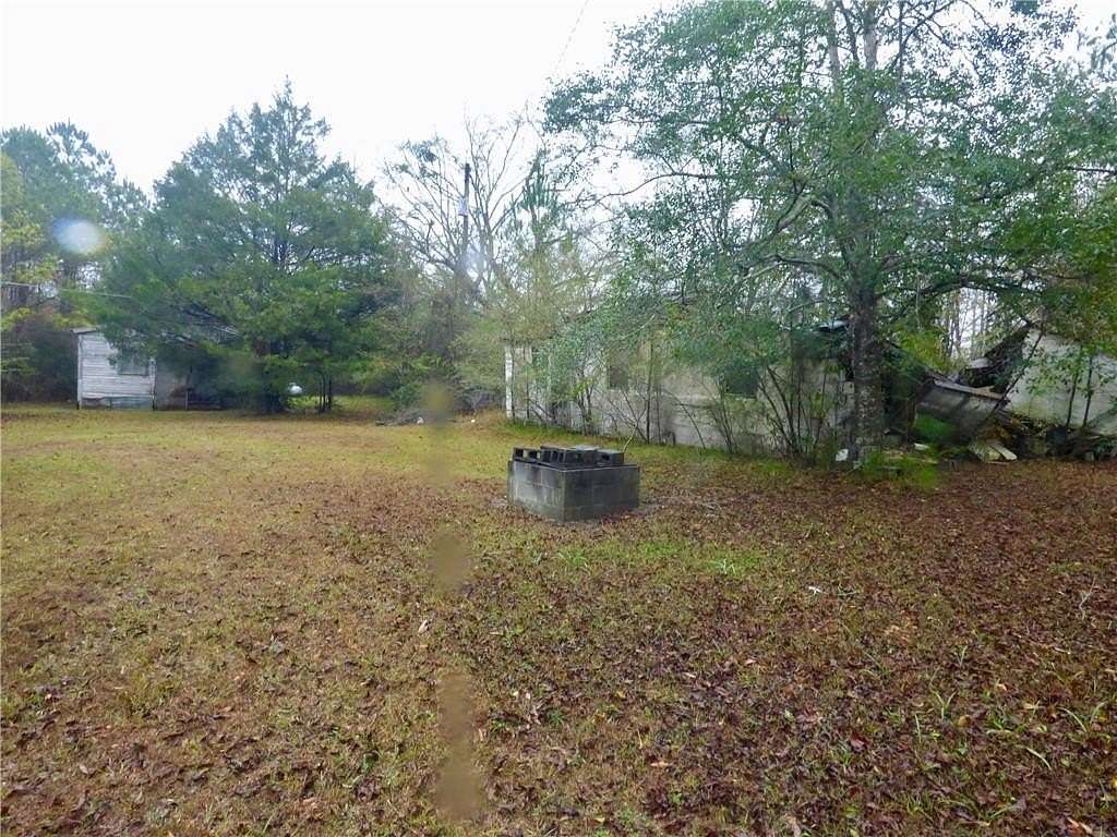 1 Acre of Land for Sale in Hurtsboro, Alabama