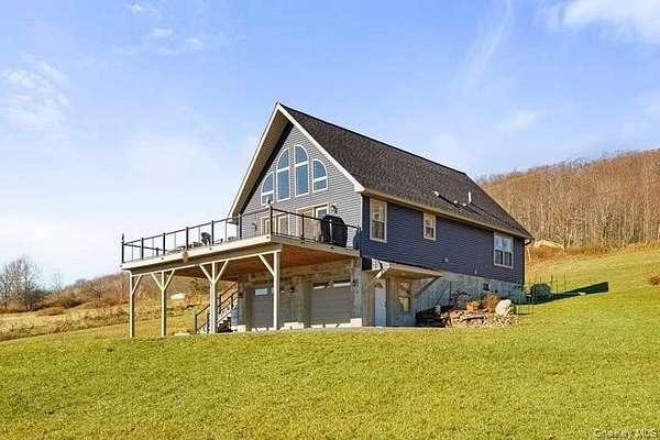 6 Acres of Residential Land with Home for Sale in Fleischmanns, New York