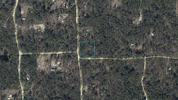 2.1 Acres of Residential Land for Sale in Old Town, Florida