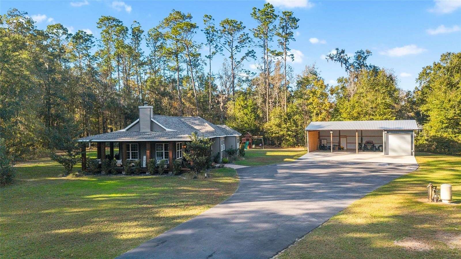 2.74 Acres of Residential Land with Home for Sale in Ocala, Florida