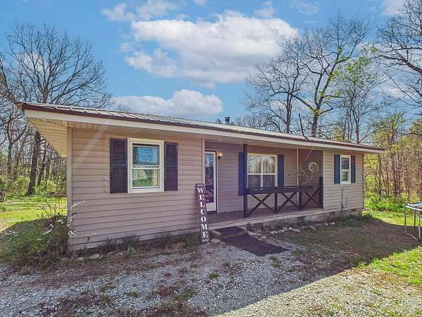 6 Acres of Residential Land with Home for Sale in Hartshorn, Missouri