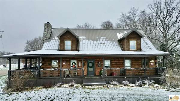 3 Acres of Land with Home for Sale in Hodgenville, Kentucky