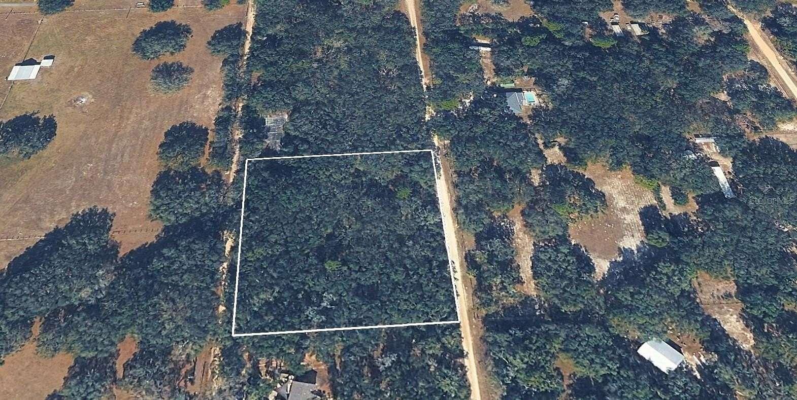 2.5 Acres of Land for Sale in Dunnellon, Florida