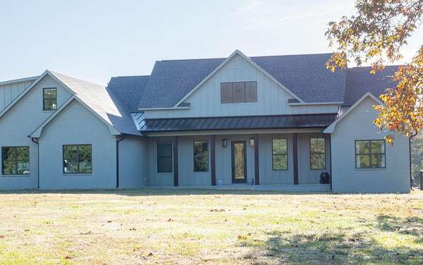 16 Acres of Recreational Land with Home for Sale in Guntown, Mississippi