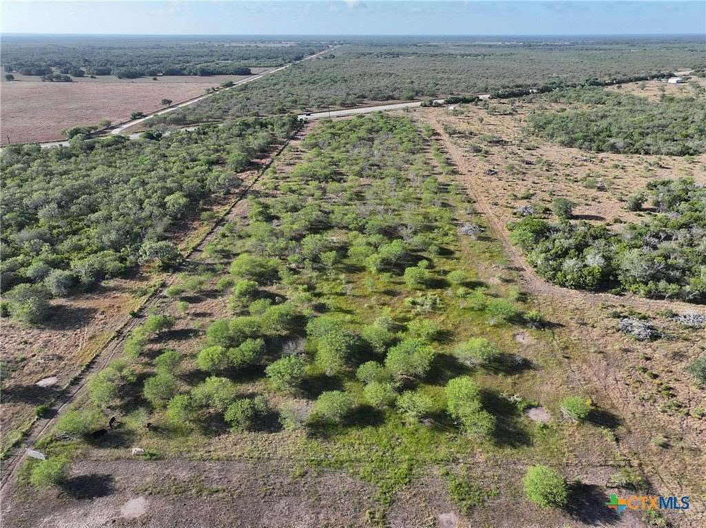 10 Acres of Recreational Land for Sale in Goliad, Texas