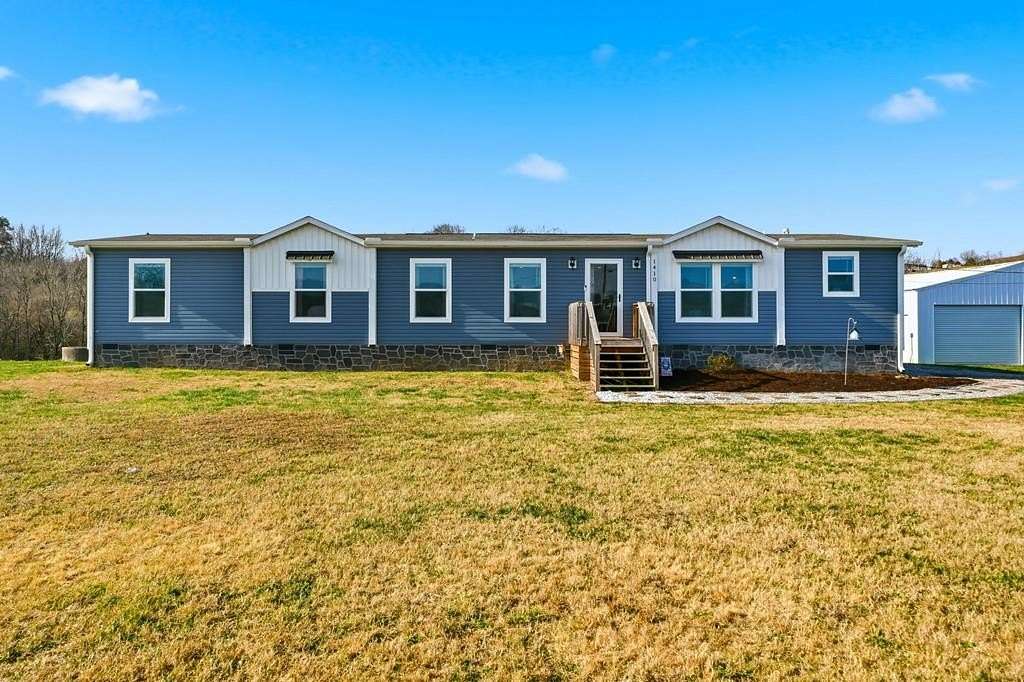 5.1 Acres of Residential Land with Home for Sale in Rutherford, Tennessee