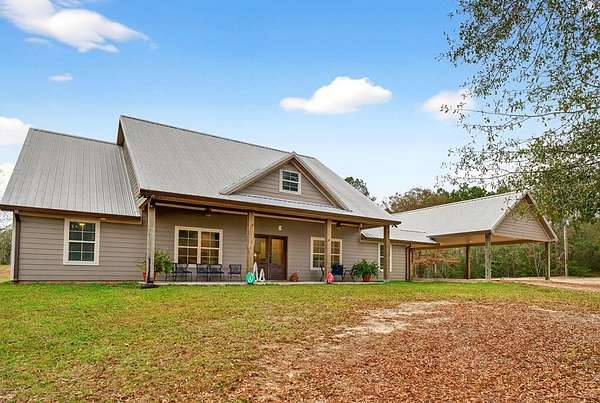 10 Acres of Residential Land with Home for Sale in Poplarville, Mississippi