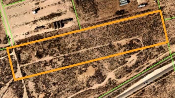 10 Acres of Agricultural Land for Sale in Odessa, Texas