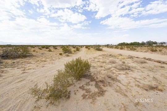 0.75 Acres of Residential Land for Sale in Ridgecrest, California