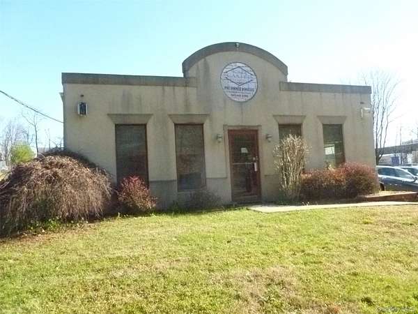 1.76 Acres of Commercial Land for Sale in Marlboro, New York