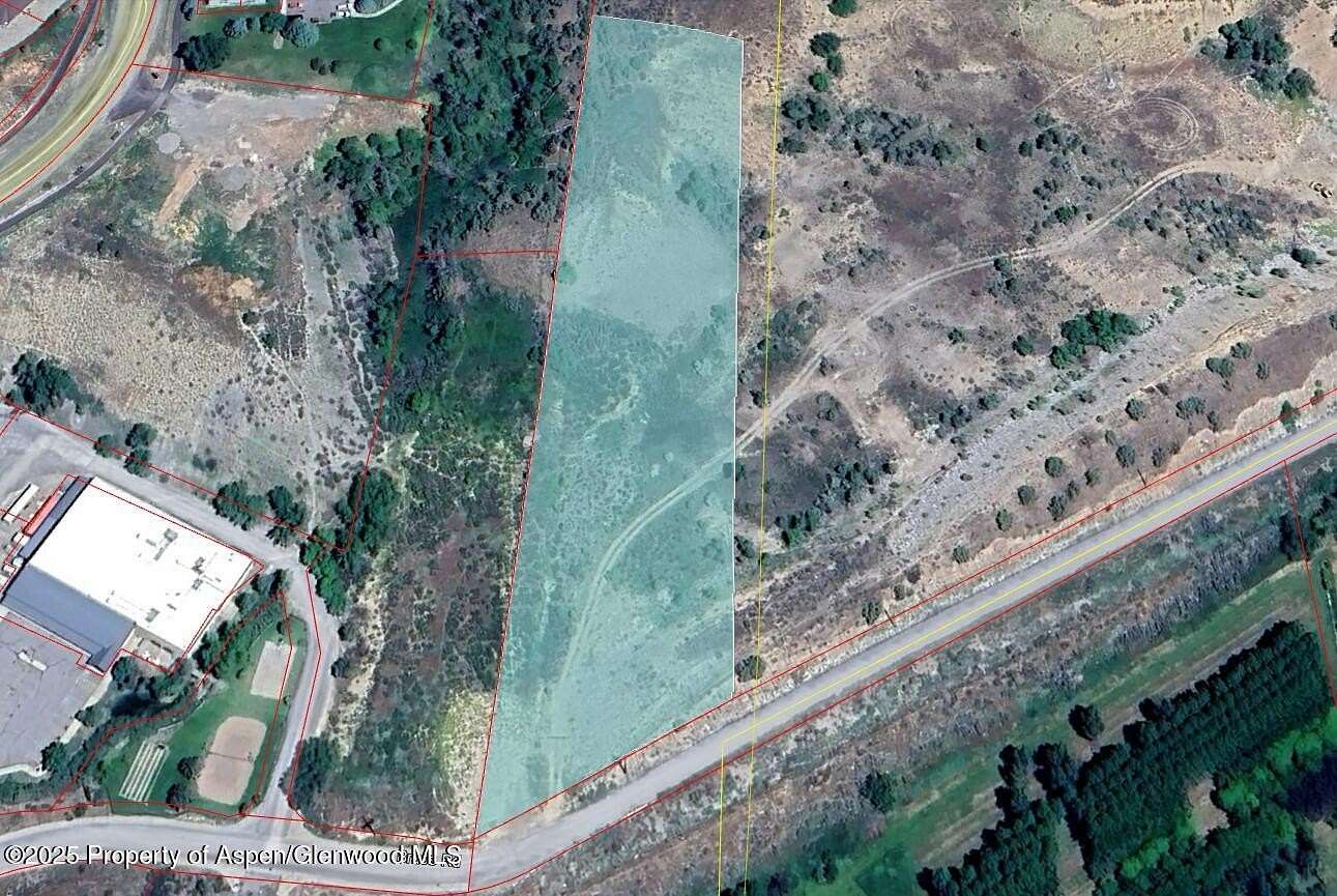 3.24 Acres of Mixed-Use Land for Sale in New Castle, Colorado