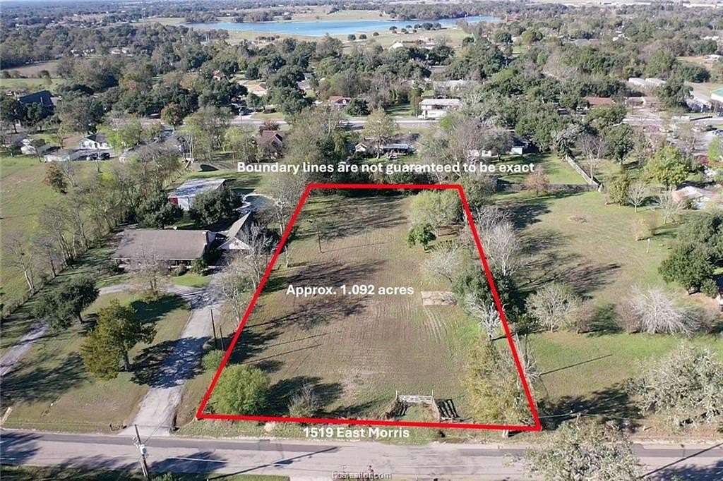 1 Acre of Residential Land for Sale in Madisonville, Texas