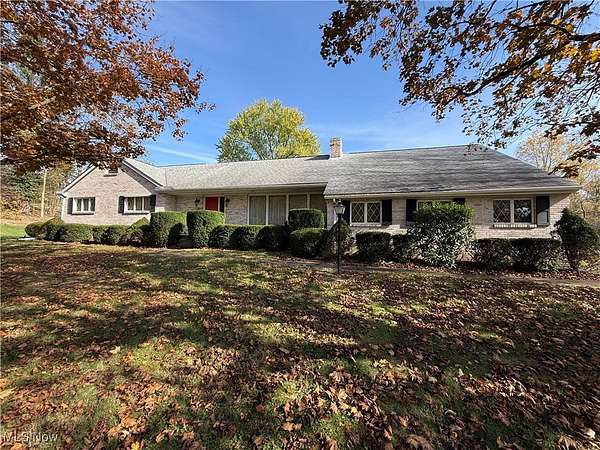 4.18 Acres of Residential Land with Home for Sale in Richmond, Ohio