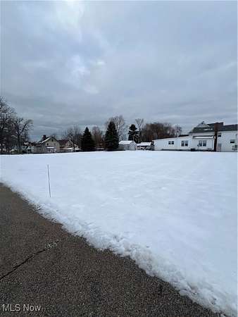 0.77 Acres of Residential Land for Sale in Ashtabula, Ohio