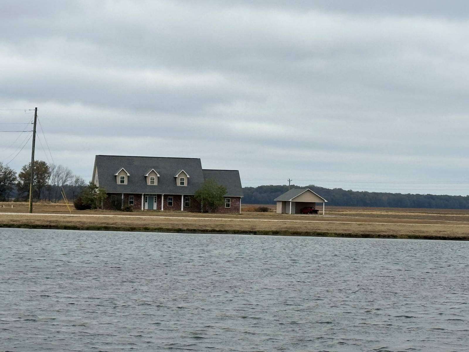 2.8 Acres of Residential Land with Home for Sale in Greenwood, Mississippi