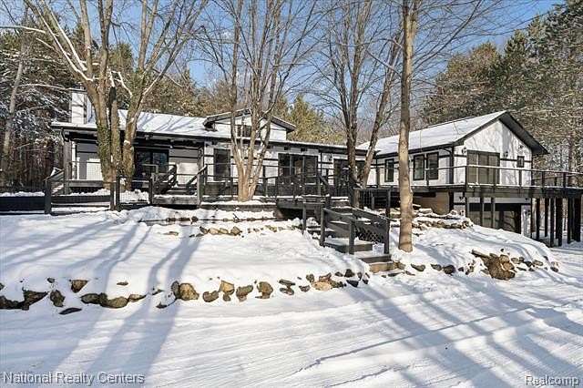 22 Acres of Recreational Land with Home for Sale in Howell, Michigan