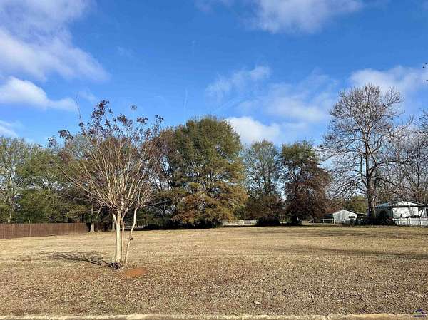 0.75 Acres of Residential Land for Sale in Byron, Georgia
