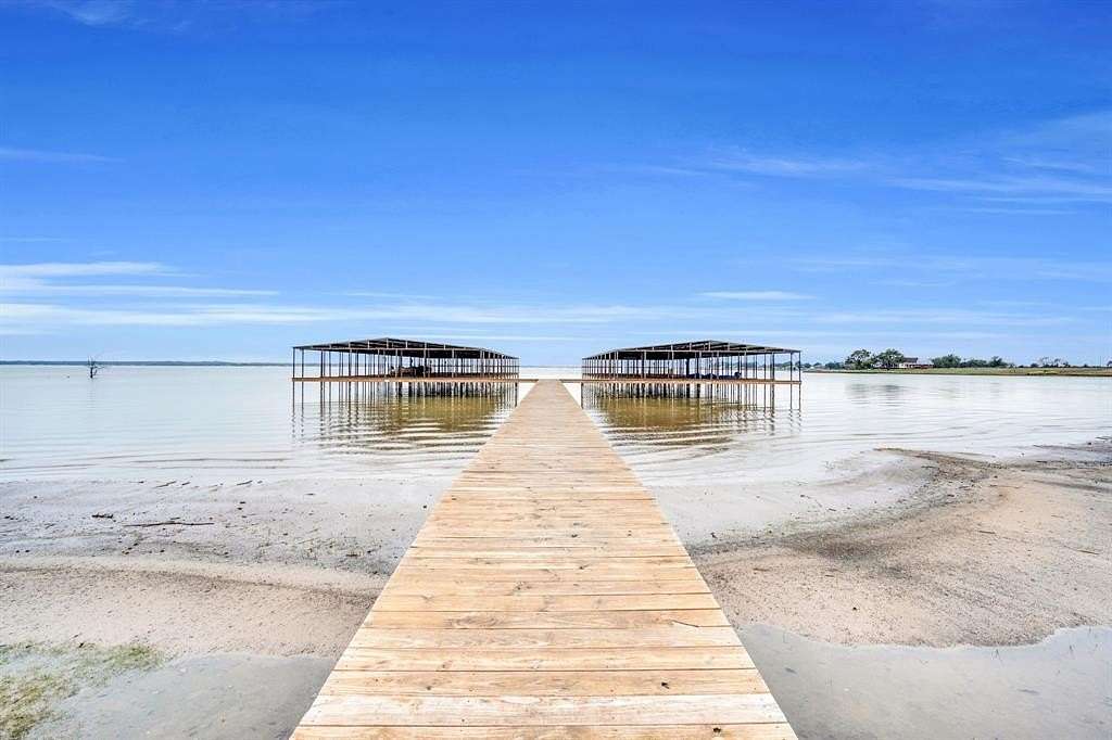 1 Acre of Residential Land for Sale in Corsicana, Texas